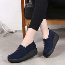 Load image into Gallery viewer, Round toe fly woven mesh thick sole ladies casual shoes
